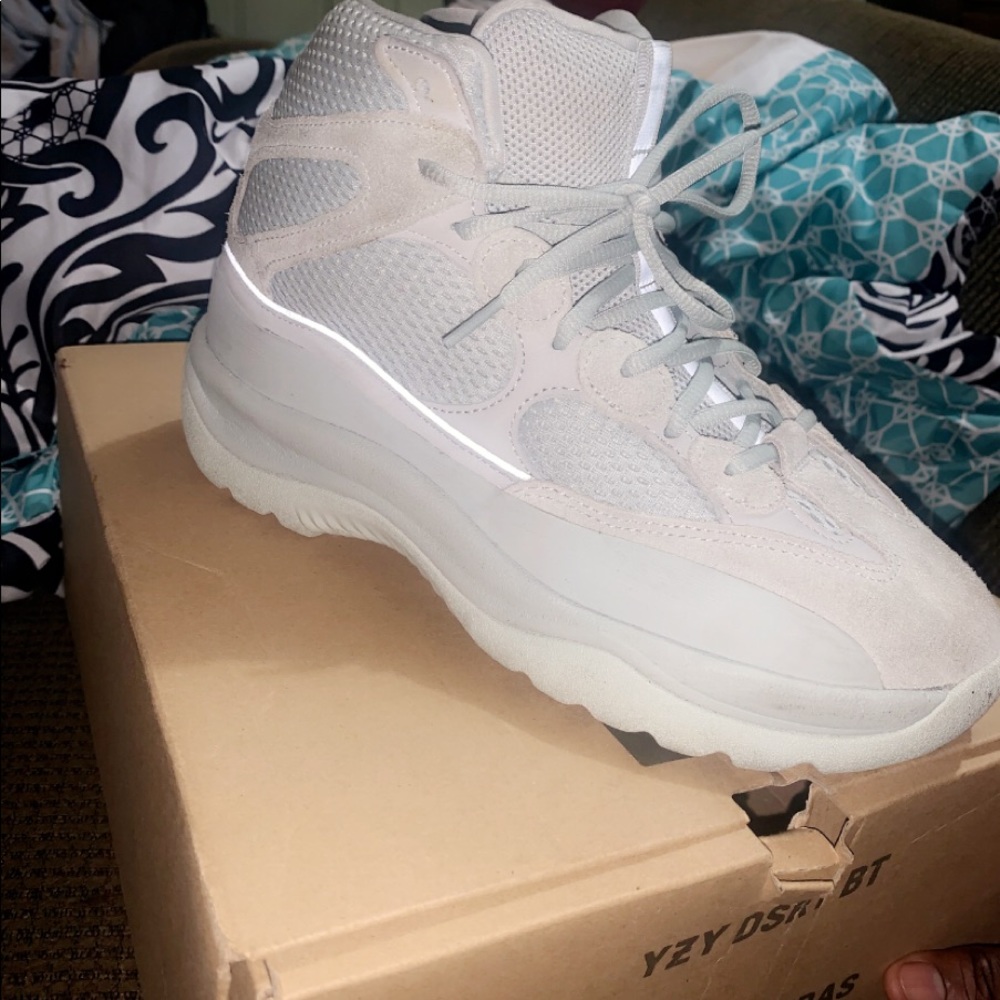 Yeezy Dsrt Boots